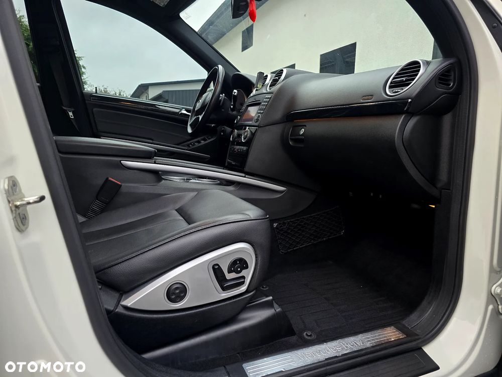 Mercedes-Benz GL 350 CDI - 14