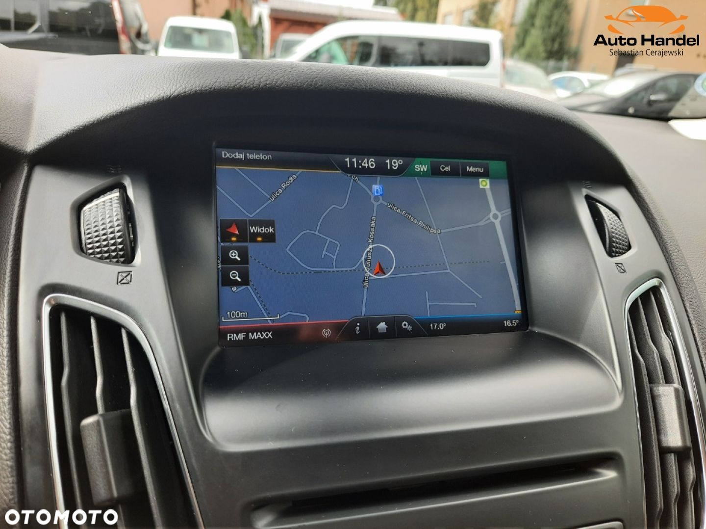 Ford Focus Turnier 1.0 EcoBoost Start-Stopp-System TITANIUM - 20