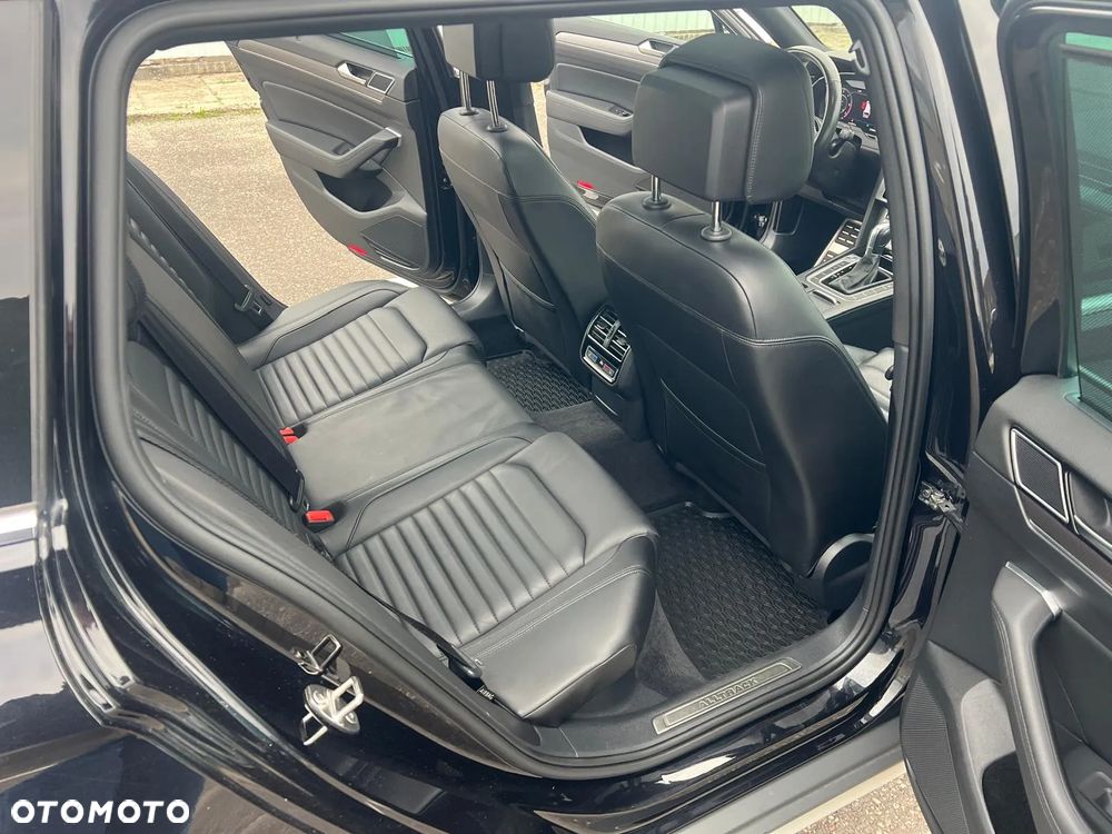 Volkswagen Passat Alltrack 2.0 TDI Bi-Turbo SCR 4Mot DSG - 26