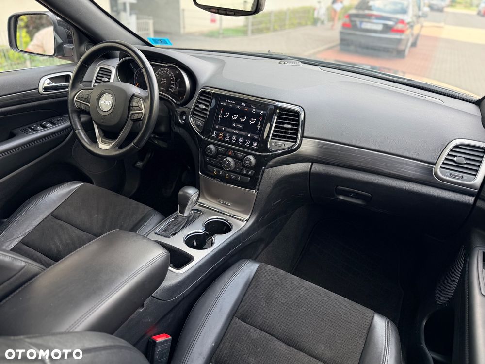 Jeep Grand Cherokee 3.6 V6 Pentastar 4WD Automatik Laredo - 14