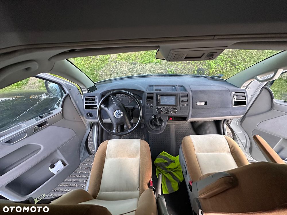 Volkswagen T5 - 8
