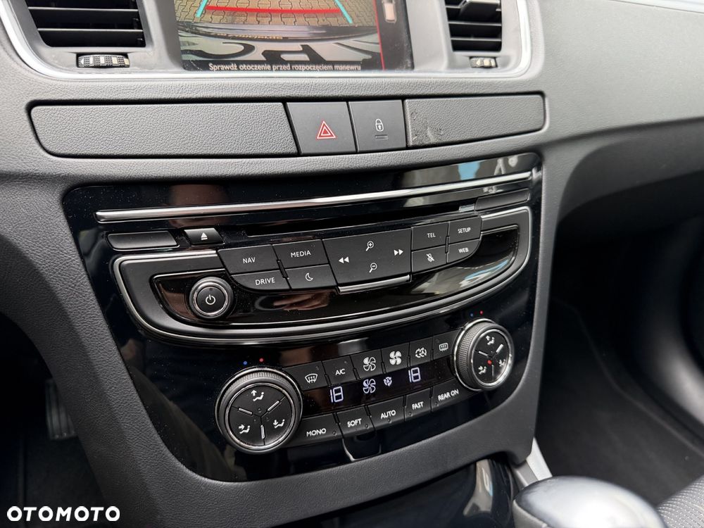 Peugeot 508 BlueHDi 180 EAT6 Stop&Start GT - 23