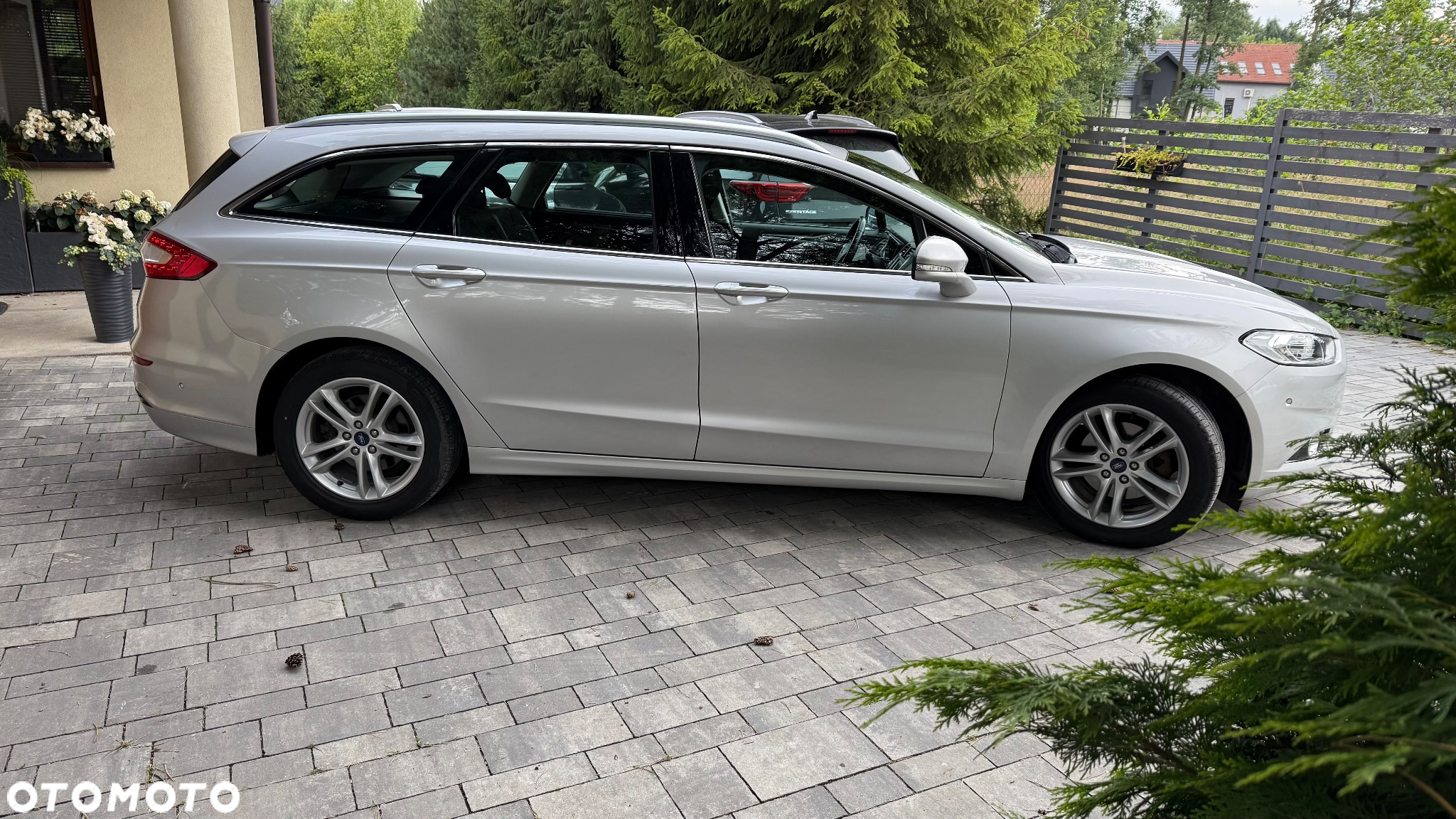 Ford Mondeo 2.0 TDCi Ambiente Plus PowerShift - 10