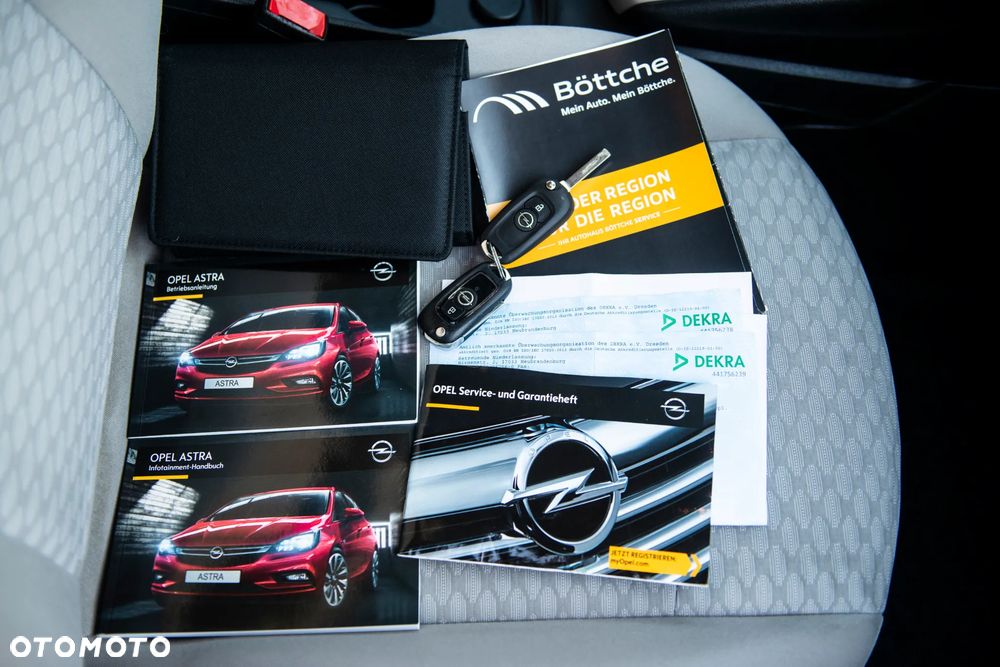 Opel Astra 1.4 Turbo Edition - 40
