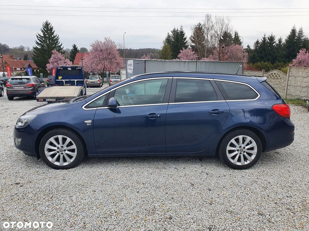 Opel Astra 1.4 Turbo 150 Jahre - 6