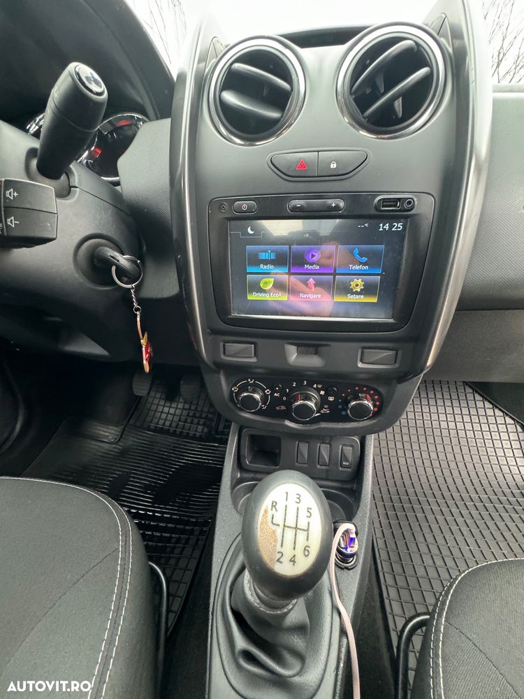 Dacia Duster 1.2 TCe 4x2 Laureate - 15