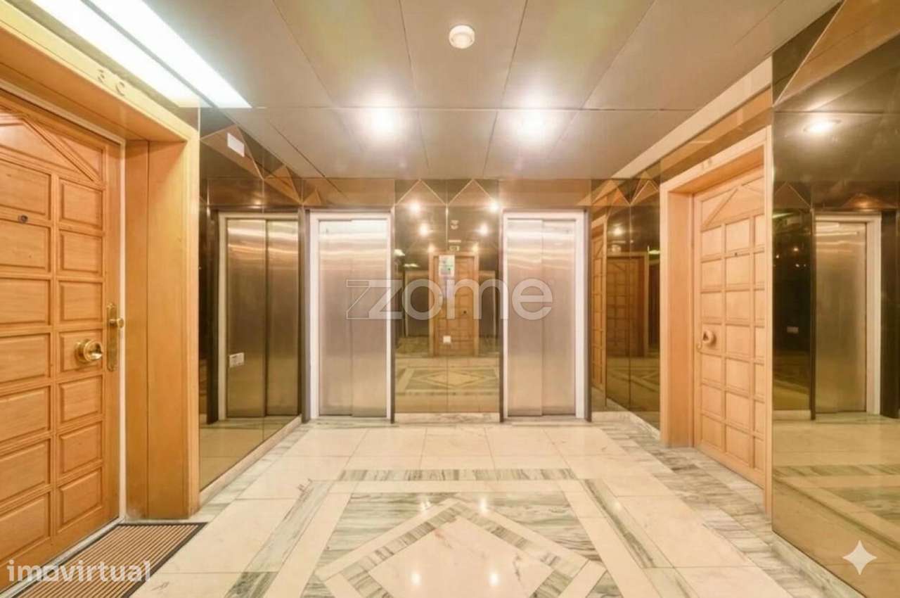 Apartamento T3 de Excelência - Torres das Amoreiras - Lisboa - Grande imagem: 5/22
