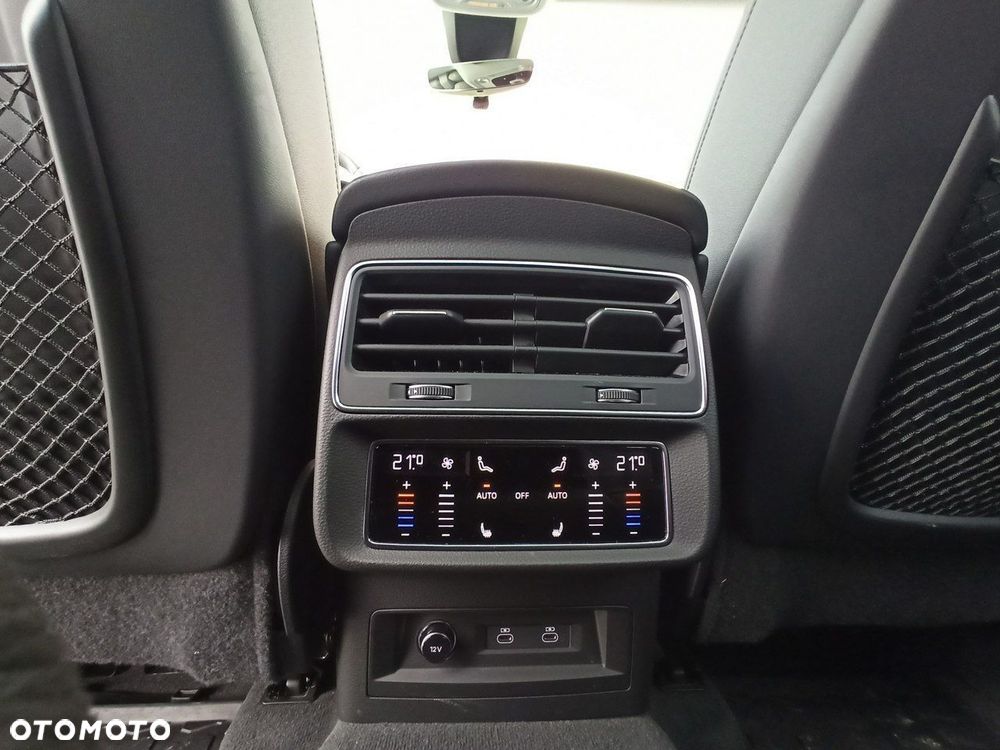 Audi Q7 - 36