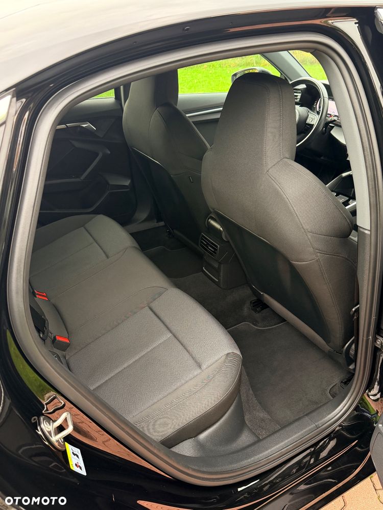 Audi A3 Limousine 35 TFSI S tronic advanced - 22