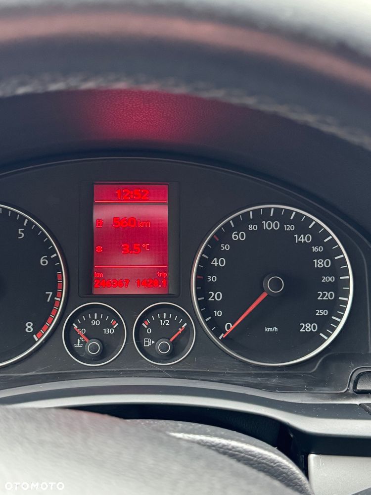 Volkswagen Scirocco - 12