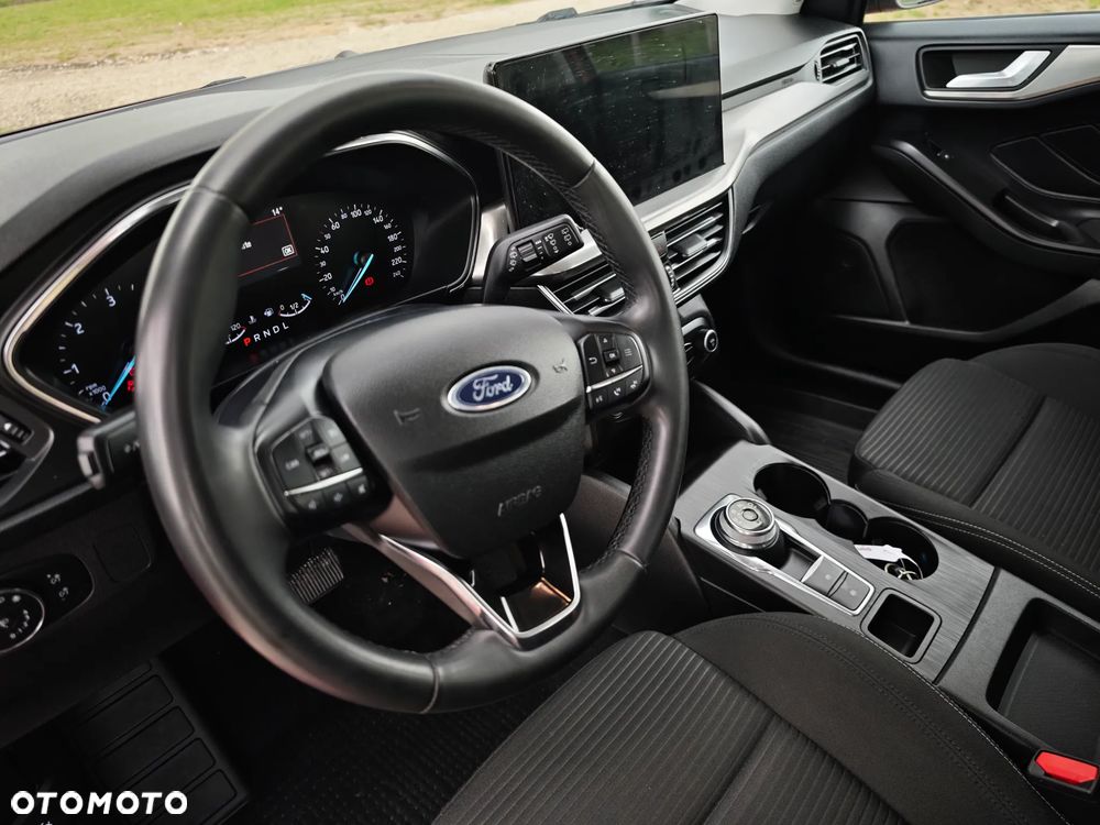 Ford Focus - 11