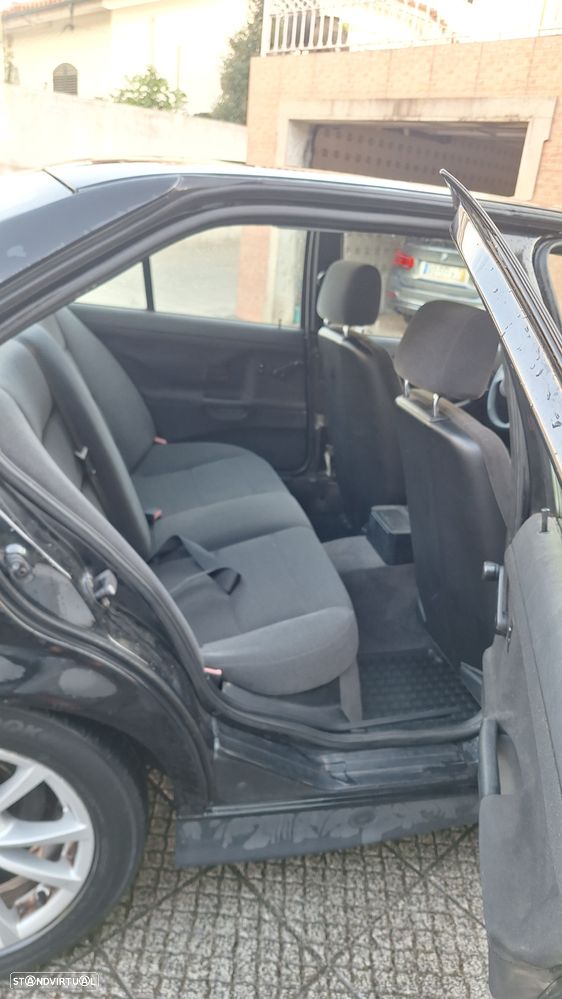 BMW 316 i Touring - 6