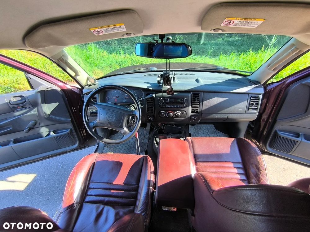 Dodge Dakota - 16
