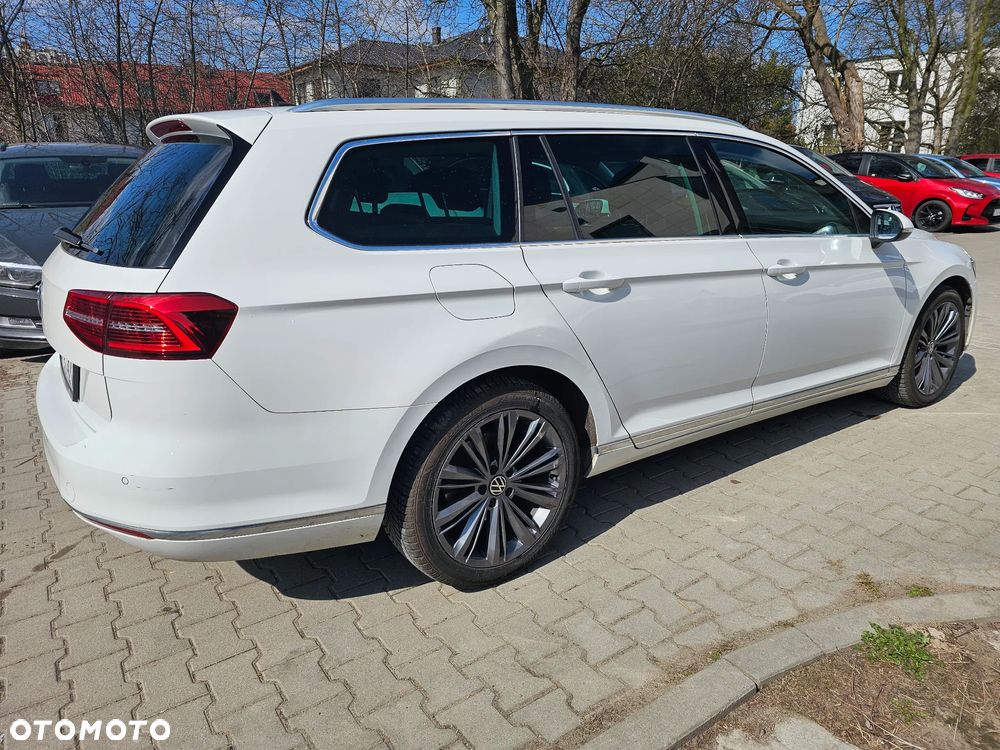 Volkswagen Passat 2.0 TDI BMT Highline DSG - 11