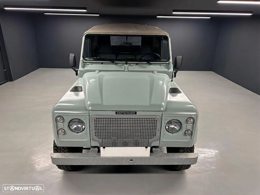 Land Rover Defender 90 2.5 Td5 Soft Top - 14