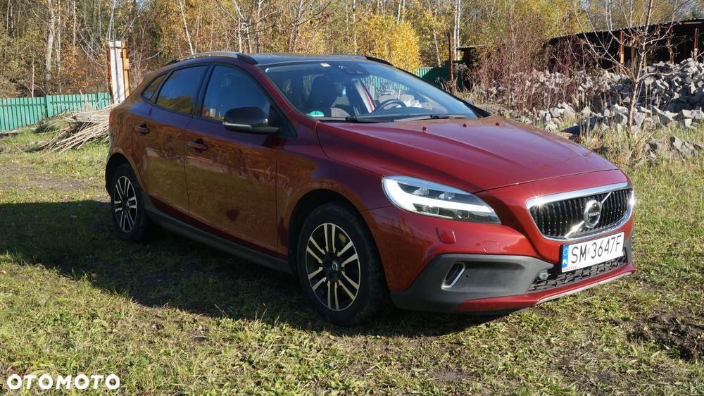 Volvo V40 Cross Country D3 Drive-E Momentum - 17