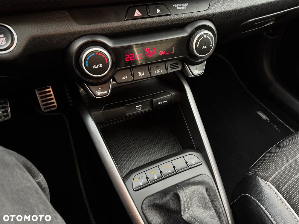 Kia Rio 1.0 T-GDI 100 GT Line - 10