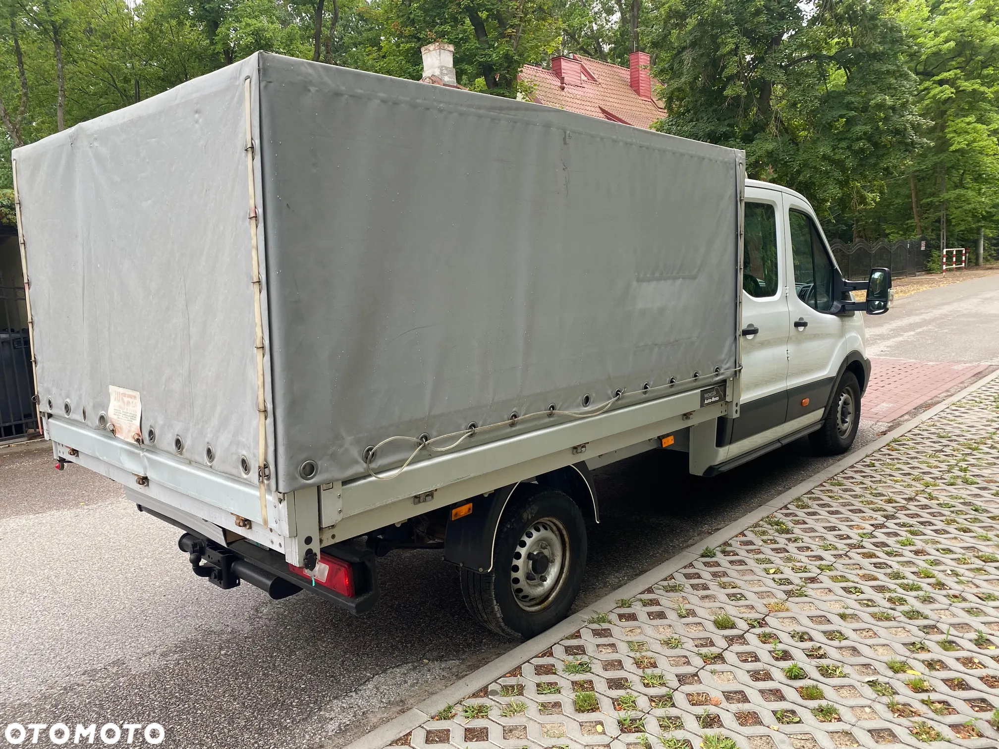 Ford Transit 350 7 Miejsc 2.0 EcoBlue 130KM L4 RWD 69900 Netto - 4