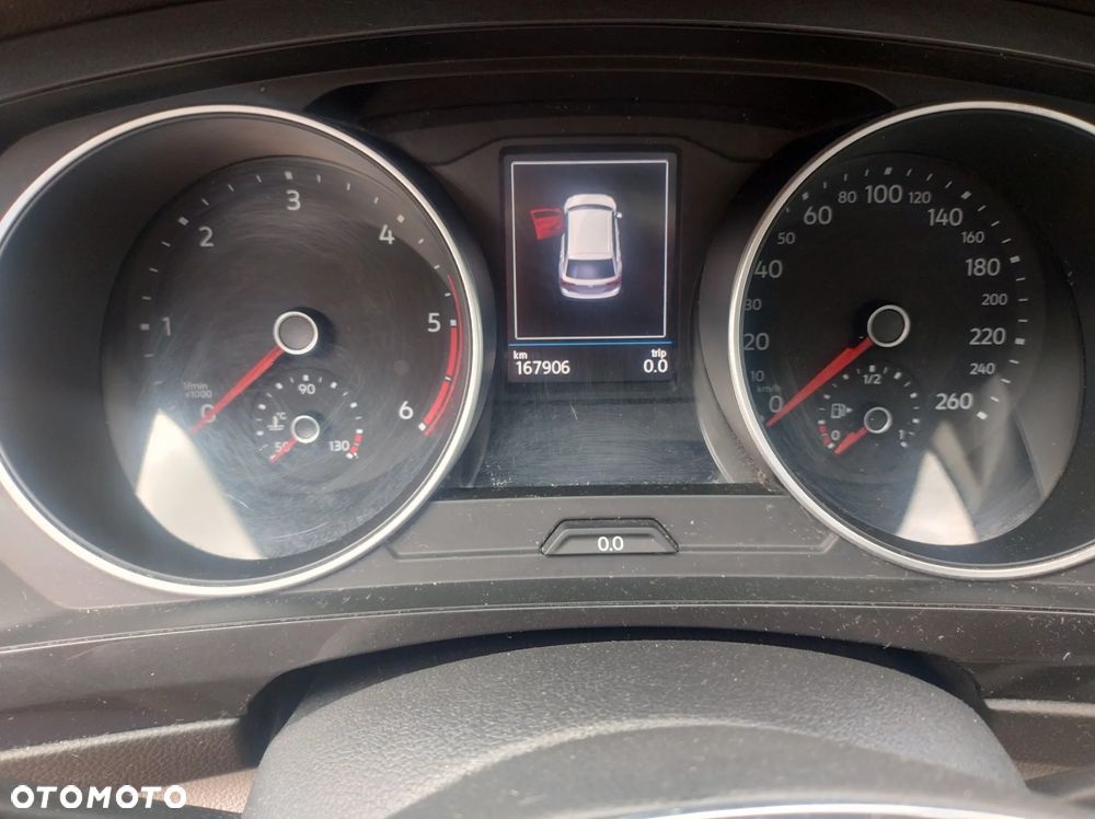 Volkswagen Tiguan 2.0 TDI SCR Trendline - 27