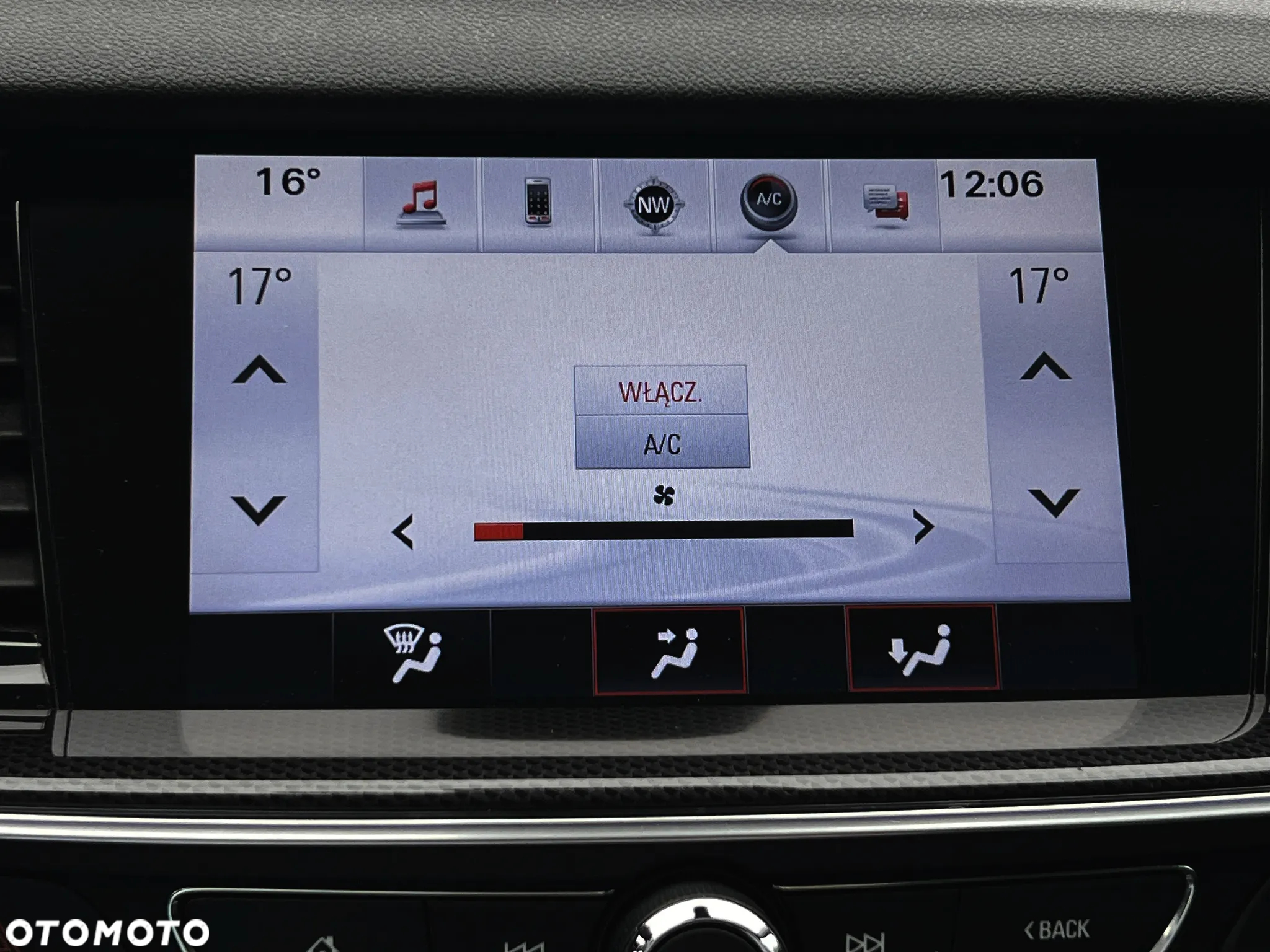 Opel Insignia 1.5 T Elite S&S - 31