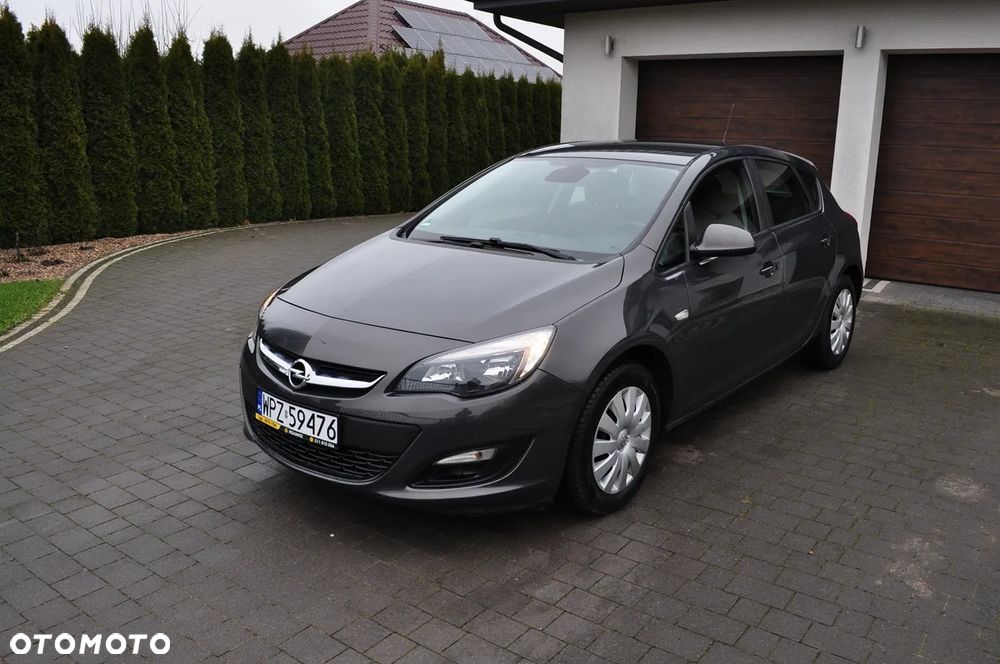 Opel Astra 1.4 Turbo Style - 1