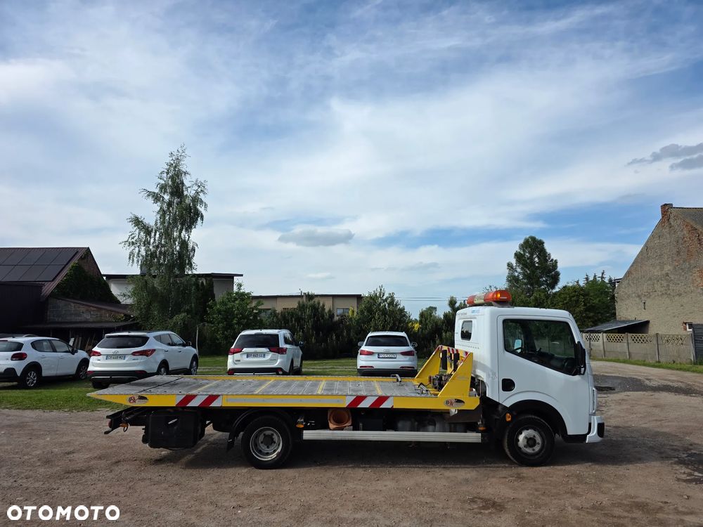 Renault Maxity - 16