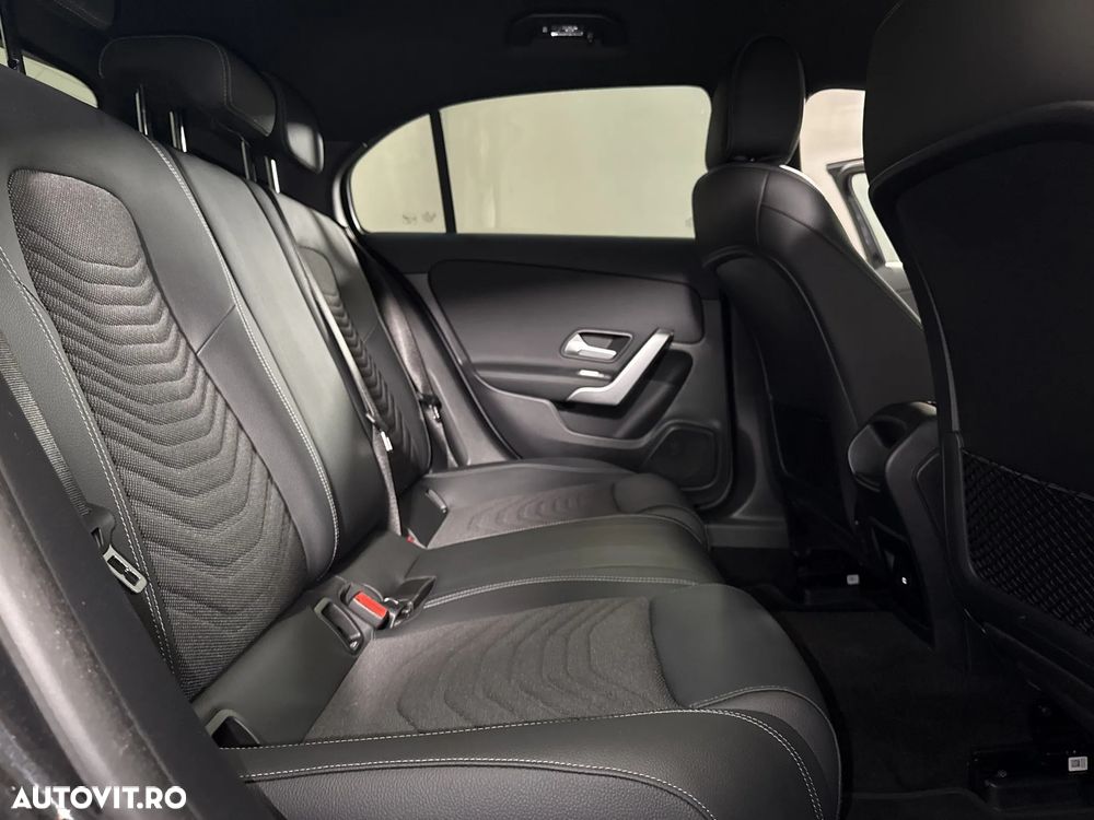 Mercedes-Benz A 250 - 13