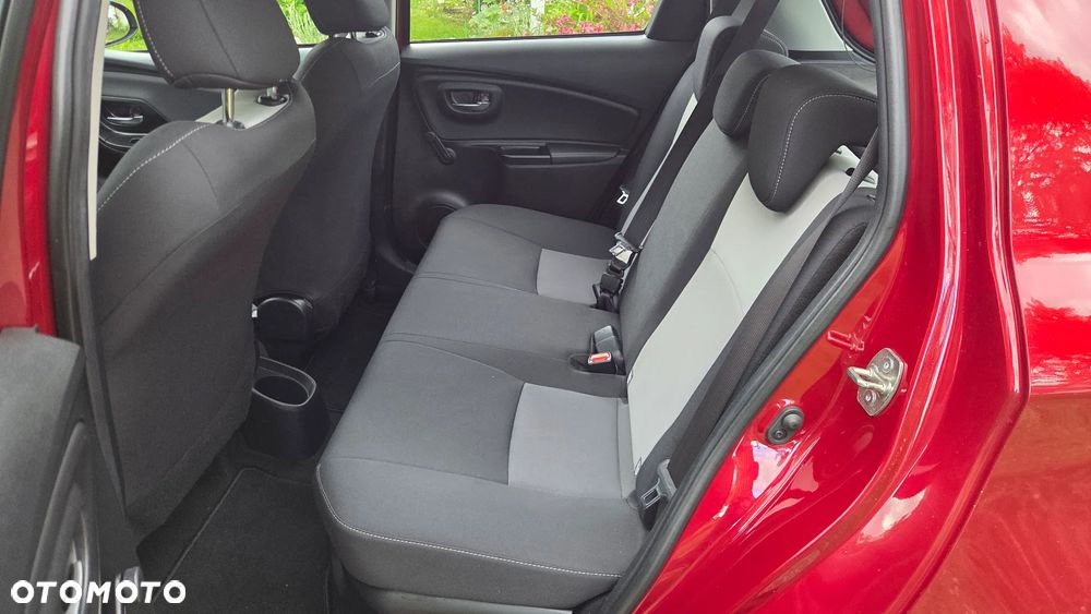 Toyota Yaris Hybrid 100 Premium EU6 - 13