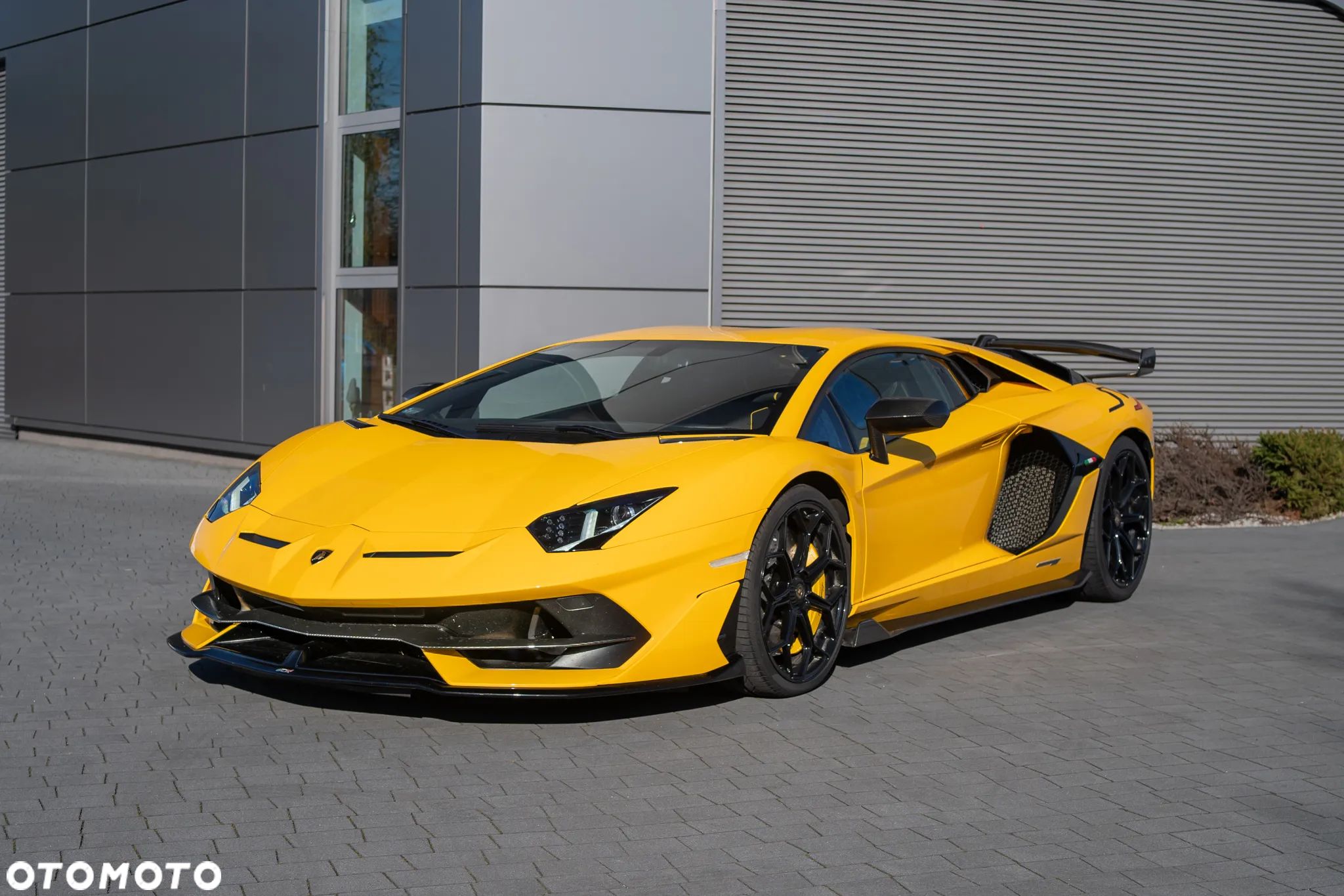 Lamborghini Aventador S - 1