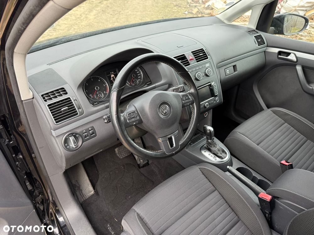 Volkswagen Touran 1.6 TDI SCR (BlueMotion Technology) DSG Comfortline - 38