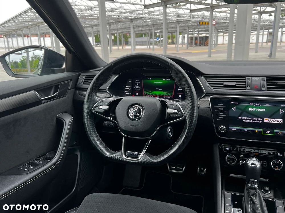 Skoda Superb 2.0 TDI SCR 4x4 Sportline DSG - 30