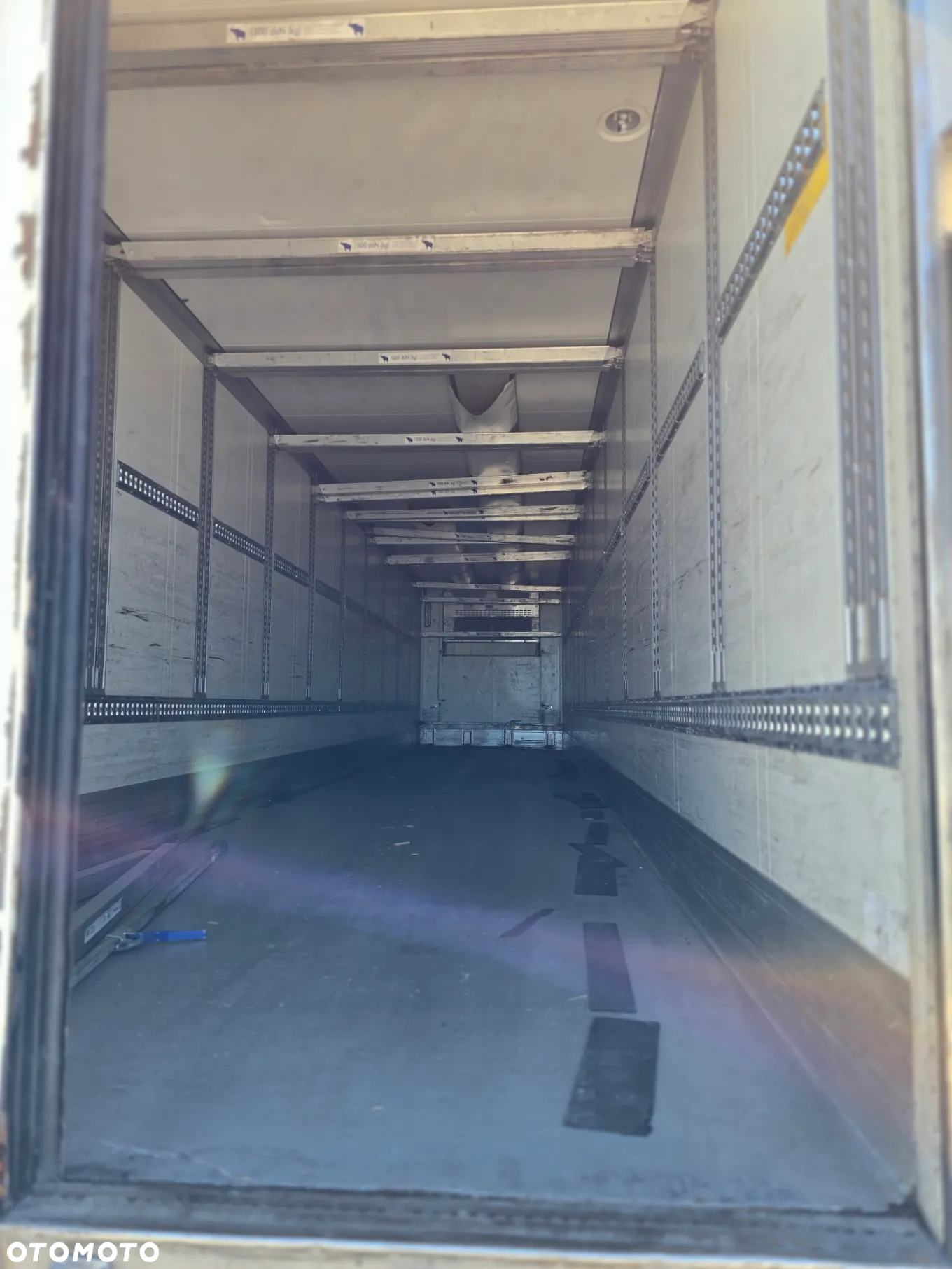 Schmitz Cargobull SKO 24 - 6