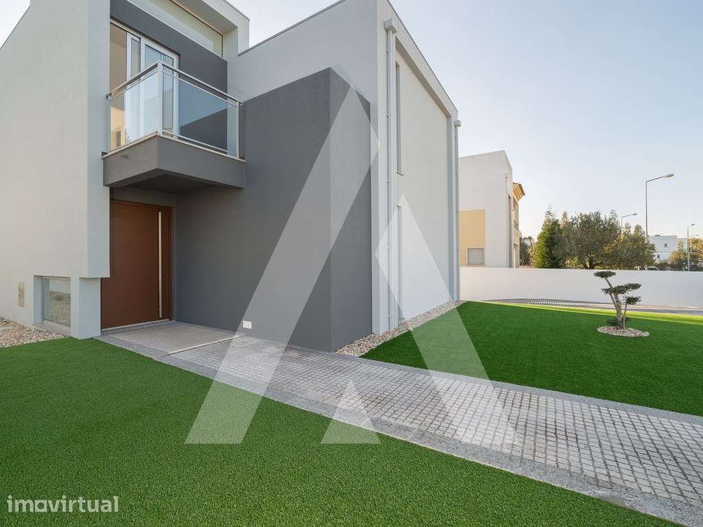 Moradia T4 isolada em Lavos - Figueira da Foz - Grande imagem: 4/46