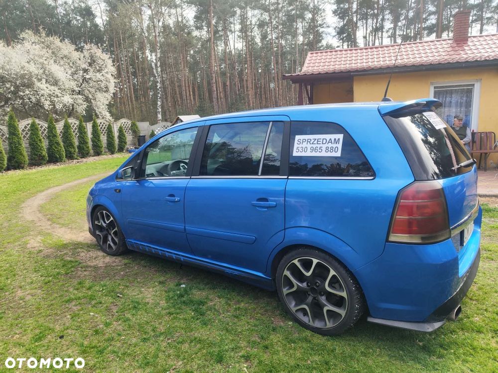 Opel Zafira - 3