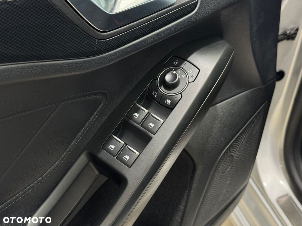 Ford Focus - 21