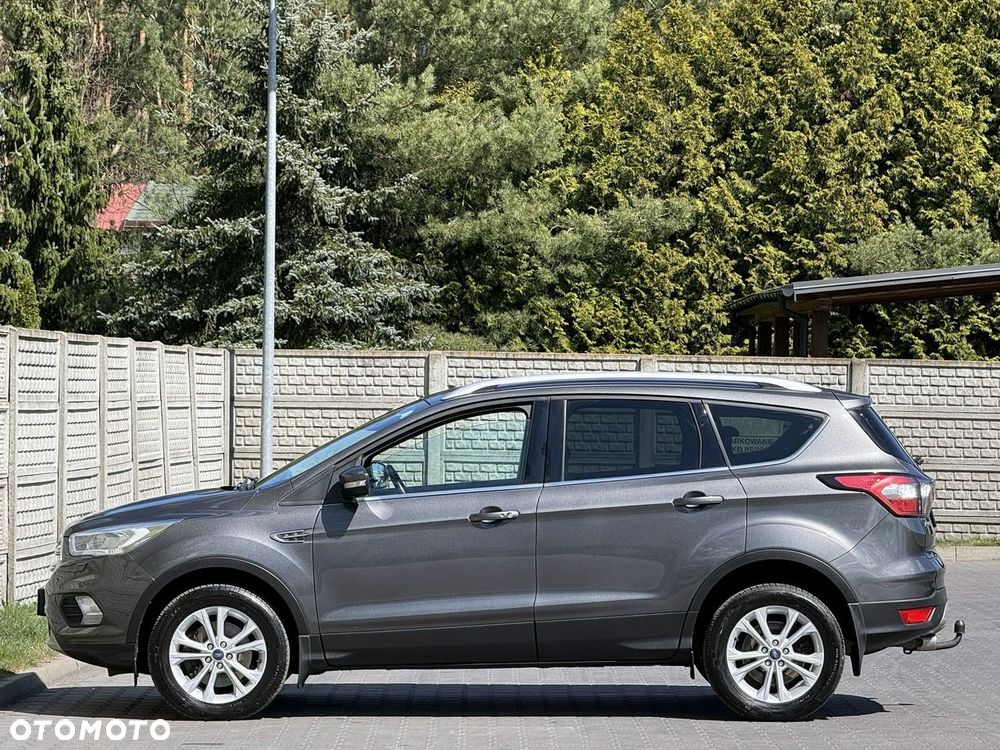 Ford Kuga - 34