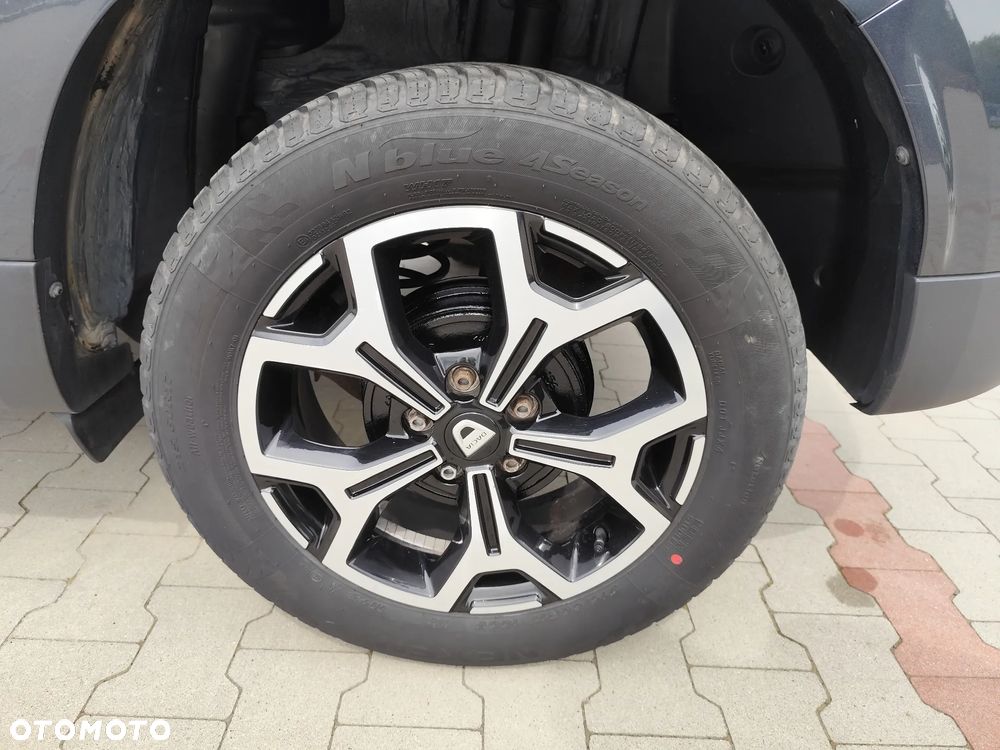 Dacia Duster SCe 115 2WD Prestige - 24