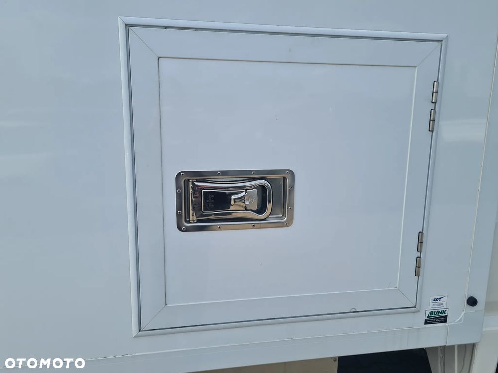 Volkswagen CRAFTER - 14