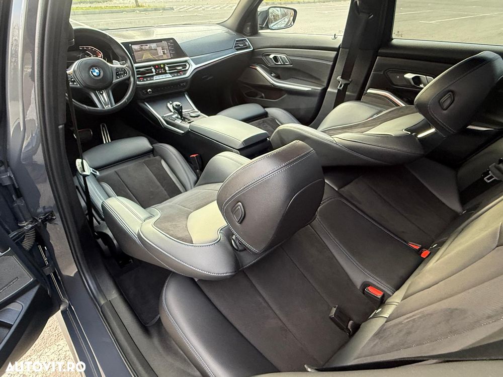 BMW Seria 3 330i xDrive AT - 17