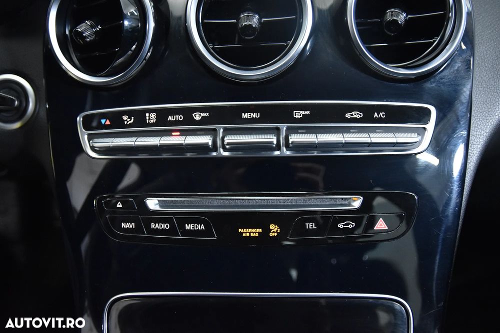 Mercedes-Benz C - 18