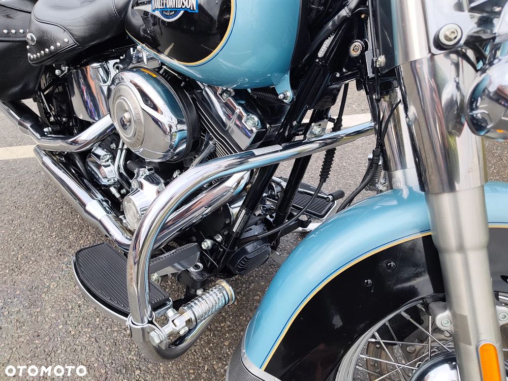 Harley-Davidson Softail Heritage Classic - 20