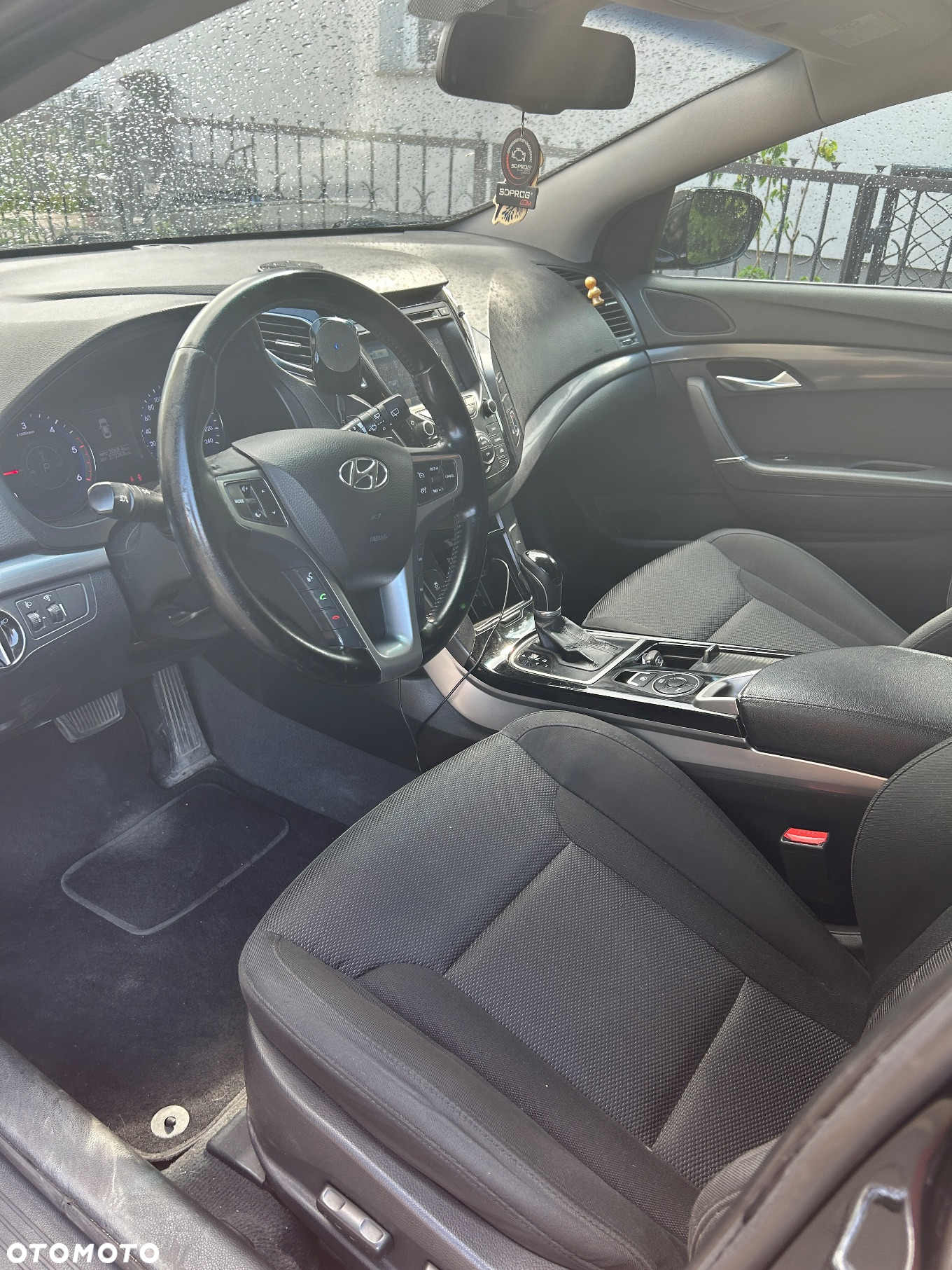Hyundai i40 1.7 CRDi Comfort + - 9