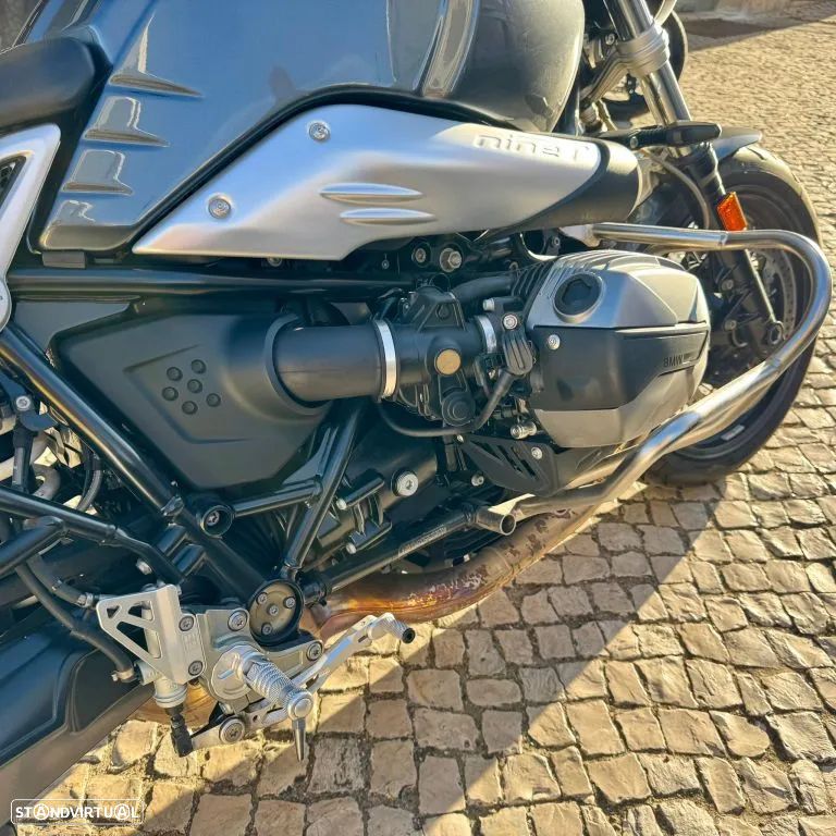 BMW R nineT - 25