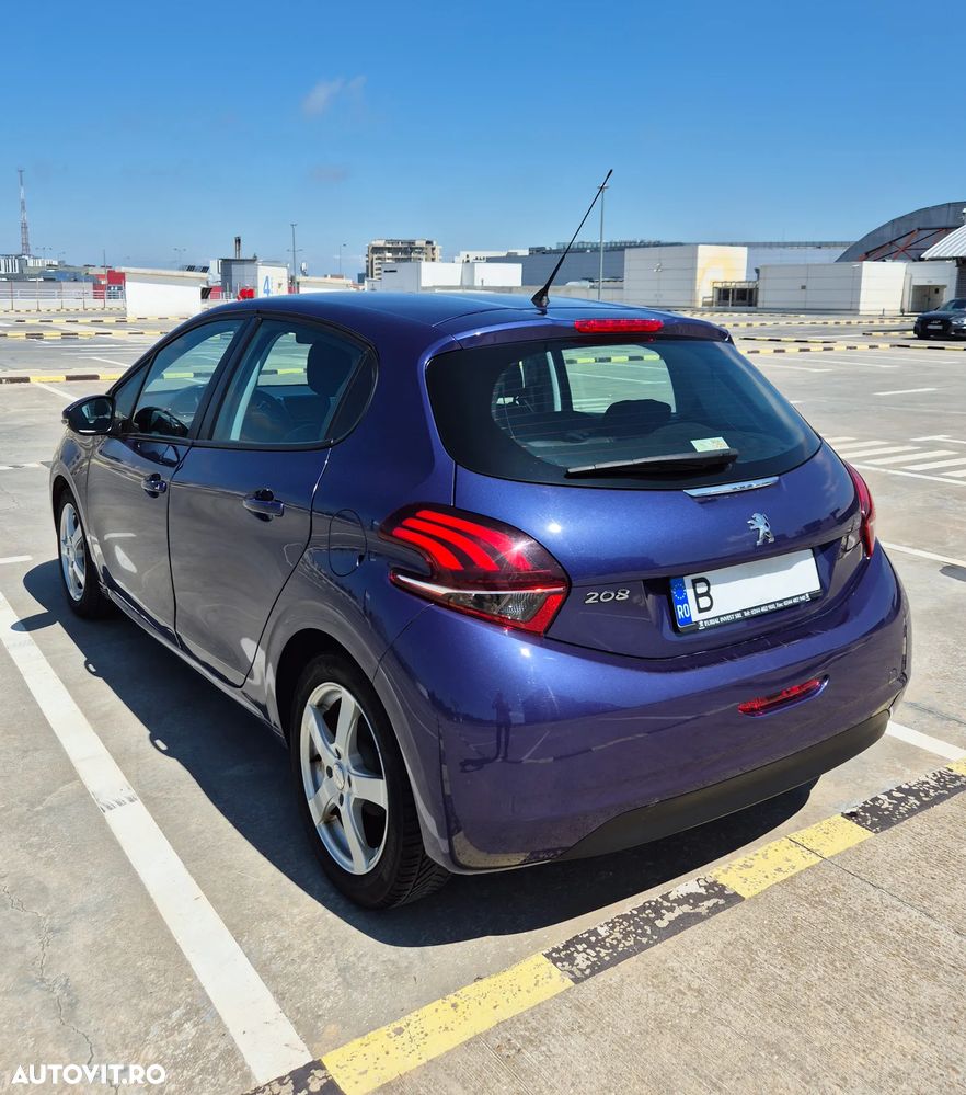 Peugeot 208 1.2 L PureTech Allure - 3