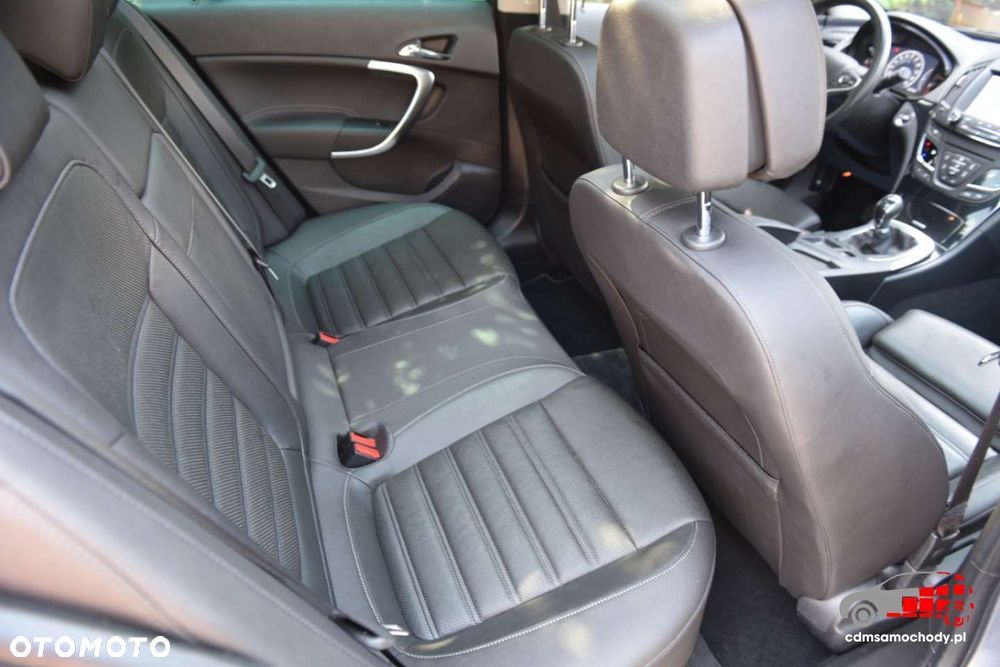 Opel Insignia 1.6 T Executive S&S - 18
