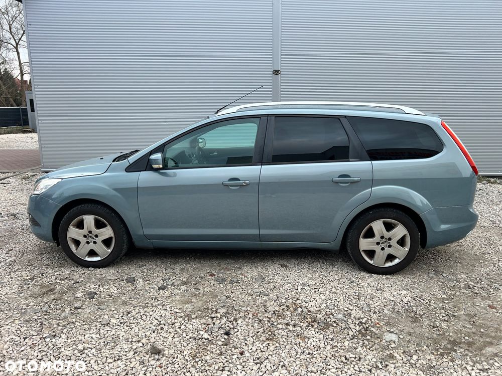Ford Focus 1.6 16V Style - 10