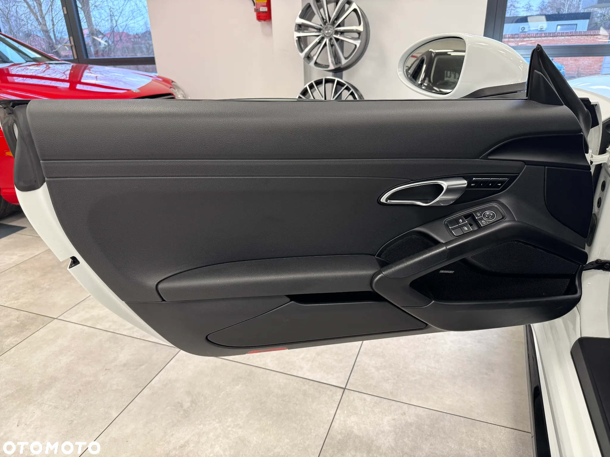 Porsche Cayman - 15