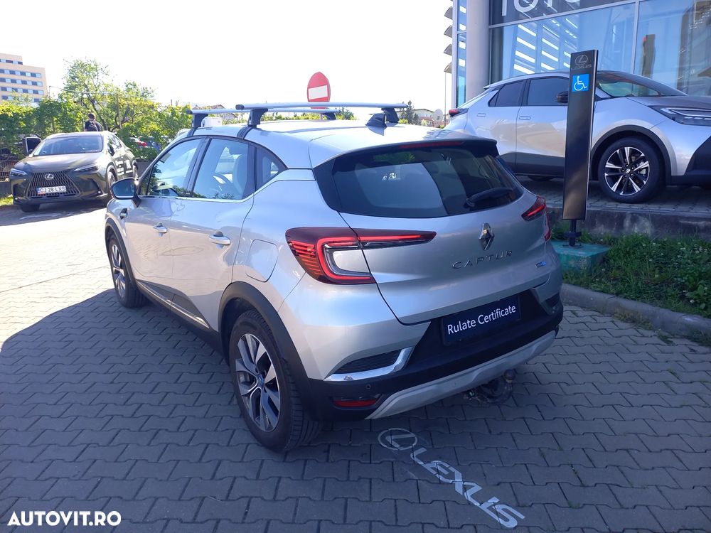 Renault Captur PHEV 160 Engineered - 5