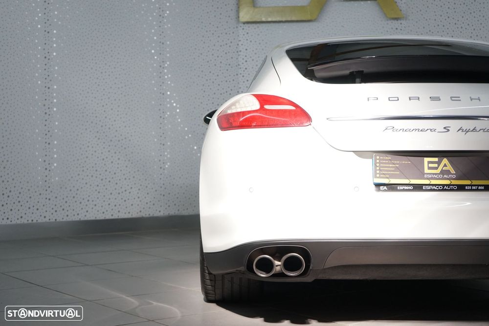 Porsche Panamera S Hybrid - 47