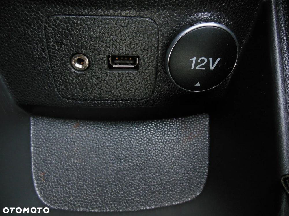 Ford Fiesta 1.25 Trend EU5 - 19